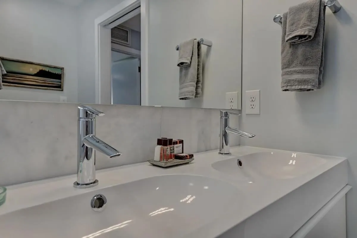 Spacious Conveniently Located 1Br In Myers Park Charlotte United States